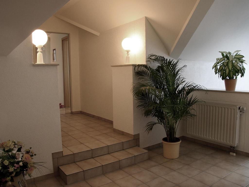 Hotel Garni Zur Bergstrasse Zwingenberg (Hessen) Quarto foto